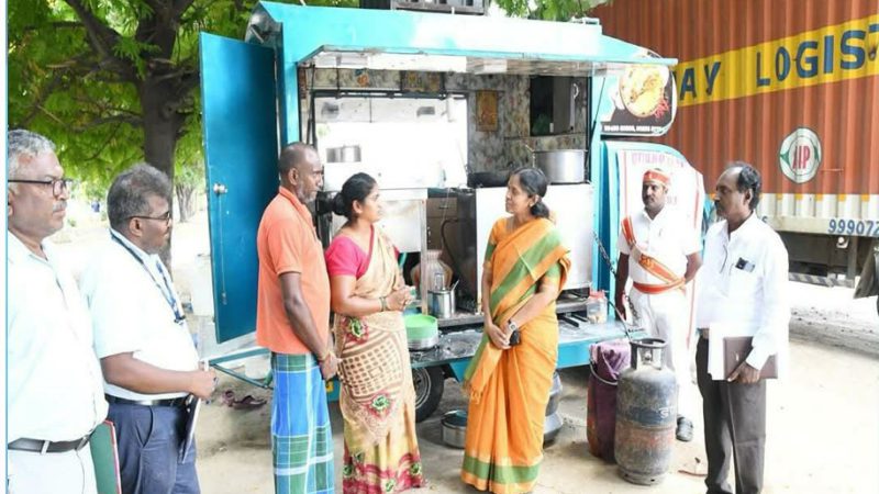 இராமசேஷபுரம் கிராமத்தில் தாட்கோ மூலம் கடனுதவி பெற்று நடமாடும் உணவகம்…