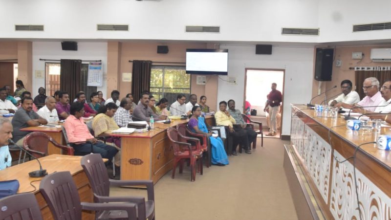 நாமக்கல் மாவட்ட ஆட்சித்தலைவர் தலைமையில் ஆட்சியர் அலுவலக குட்டம் நடைபெற்றது…