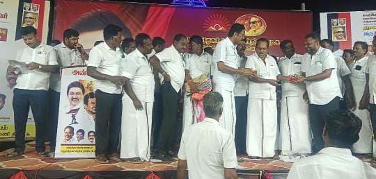 மதுராந்தகம் தெற்கு ஒன்றிய திமுக சார்பில் நாடு போற்றும் நான்காண்டு தொடரட்டும் பல்லாண்டு சாதனை விளக்க பொதுக்கூட்டம்…
