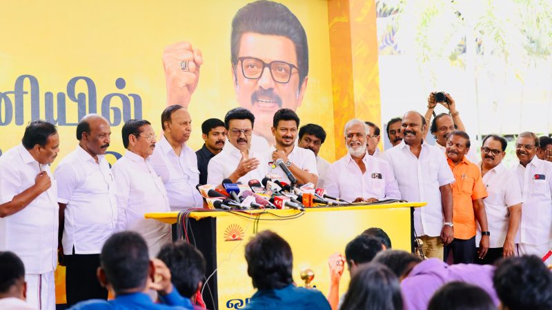 சென்னைஅண்ணா அறிவாலயத்தில் கட்சி நிர்வாகிகளுடன் தமிழக முதலமைச்சர் மு.க.ஸ்டாலின் அவர்கள் கலந்துரையாடினார்.