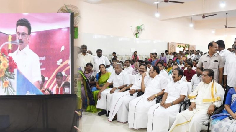 தமிழ்நாடு முதலமைச்சர் அவர்கள் இந்து சமய அறநிலையத்துறை திருக்கோவில்கள் சார்பில் சென்னையில் நடைபெற்ற திருமண விழாவில் 32 இணைகளுக்கான திருமண விழாவினை நடத்தி வைத்ததைத்தொடர்ந்து,