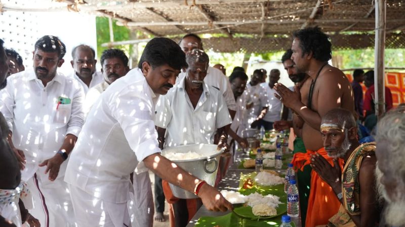 குடமுருட்டி ஐயப்பன் திருக்கோயில்விழா ராமநாதபுரம் மாவட்டம் பார்த்திபனூர் அருகே உள்ள முத்தாதிபுரம் ஊராட்சியில் உள்ள குடமுருட்டி ஐயப்பன் திருக்கோவில்  சாத்து சுவாமிகள் ஆலய 35-ம் ஆண்டு குருபூஜை விழாவில் நடைபெற்றது