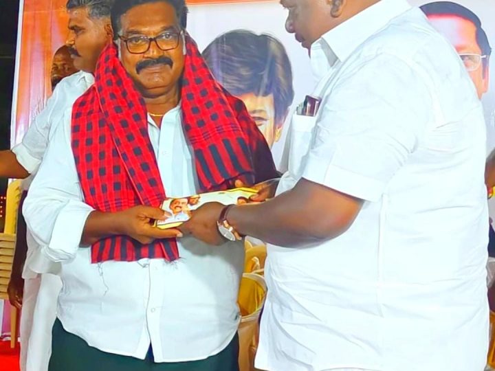கமுதியில் திமுக வடக்கு ஒன்றியம் சார்பில் முன்னாள் முதல்வர் கலைஞரின் 102 வது பிறந்தநாள் விழா மிகச் சிறப்பாக கொண்டாடப்பட்டது.