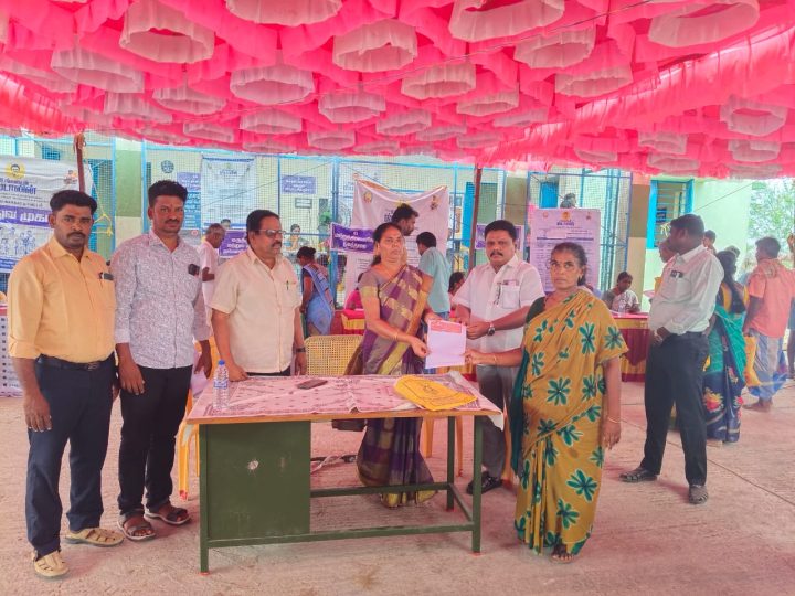 கமுதி அருகே திம்மநாதபுரத்தில் உங்களுடன் ஸ்டாலின் சிறப்பு முகாம்