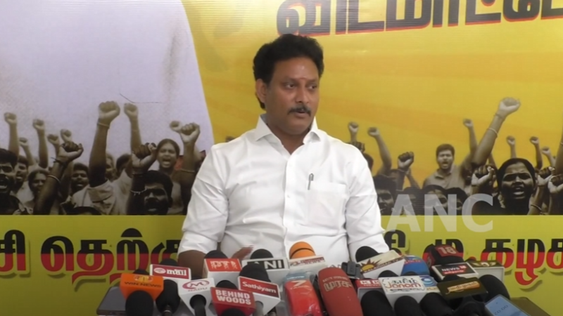 கரூர் சம்பவத்தில் நாங்கள் உடனடியாக சென்றதை பற்றி சிலர் தவறாக பேசுவது மிகவும் கஷ்டமாக உள்ளது. பள்ளி கல்வித்துறை அமைச்சர் அன்பில் மகேஷ் பொய்யாமொழி செய்தியாளர்களுக்கு அளித்த பேட்டியில் .