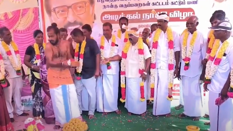 விழுப்புரம் மாவட்டம் செஞ்சிஒன்றியம் மழவந்தாங்கல் ஊராட்சியில் உள்ள அரசு மேல்நிலைப் பள்ளியில் கூடுதலாக பள்ளி வகுப்பறை கட்டிடம் கட்ட வேண்டும் என அரசுக்கு கோரிக்கை வைத்தனர் .
