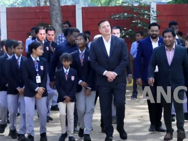 கல்விக் குழுமம் மற்றும் ACT- (American college Testing ) இணைந்து சோழவந்தானில் சர்வதேச அளவிலான கல்வி வாய்ப்புகளை மாணவர்களிடையே விரிவுபடுத்திடும் நோக்கில் ஓர் சிறந்த கலந்துரையாடல் அமர்வு மிகச்சிறப்பாக நடைபெற்றது.