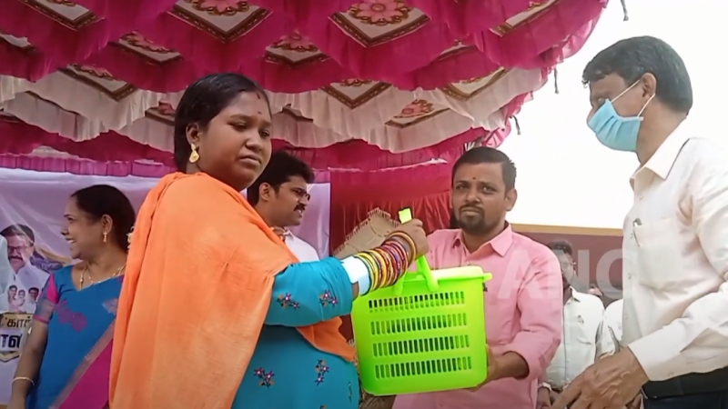 புதுக்கோட்டை மாவட்டம் அறந்தாங்கி சட்டமன்ற தொகுதிக்குட்பட்ட ஆவுடையார் கோவில் தாலுகா மீமிசல் தனியார் பள்ளியில் நலம் காக்கும் ஸ்டாலின் மருத்துவ திட்டம் நடைபெற்றது