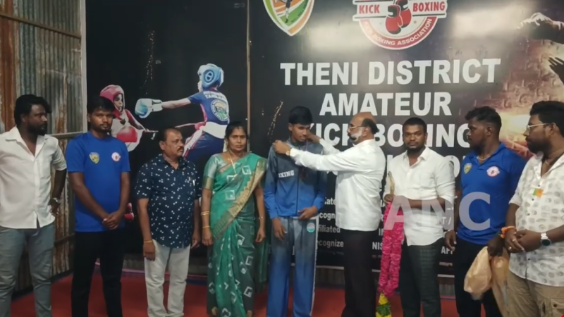 இமாச்சல பிரதேசத்தில் நடந்த தேசிய அளவிலான ஜூனியர் கிக் பாக்சிங் போட்டியில் வெண்கல பதக்கம் வென்று சாதனை புரிந்த மாணவனுக்கு கிராம பொதுமக்கள் மற்றும் கிக் பாக்ஸிங் பயிற்சியாளர்கள் பாராட்டு தெரிவித்தனர்