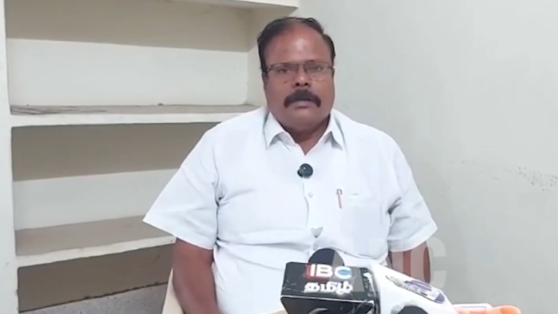 காங்கிரஸ் கட்சியுடன் வரும் தேர்தலில் கூட்டணி வேண்டாம் காங்கிரஸ் கட்சியினர் வெற்றி பெற்ற பிறகு மற்றவர்களை மதிப்பதில்லை என காங்கிரஸ் கட்சியின் புதுக்கோட்டை மாவட்ட துணை தலைவர் காமராஜ் செய்தியாளர்களிடம் பரபரப்பான தகவல்களை வெளியிட்டார்