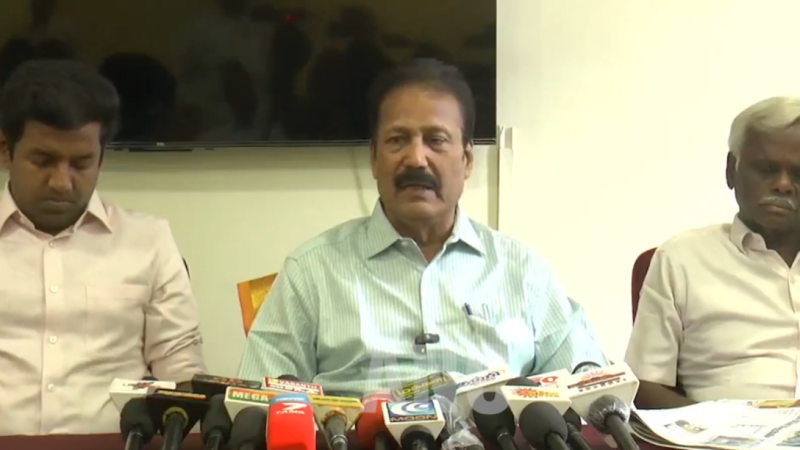 தேர்தலில் அனைத்து தரப்பு மக்களின் வாக்குகளை பெறுவோம். ஆனால், அமைச்சரவையில் பங்கில்லை என்றால் எப்படி?, இது காலனி ஆதிக்கம் மாதிரி தானே இருக்கு, இதை ஜனநாயக நாடு என எப்படி சொல்ல முடியும் என மதுரையில் கிருஷ்ணசாமி பேட்டி