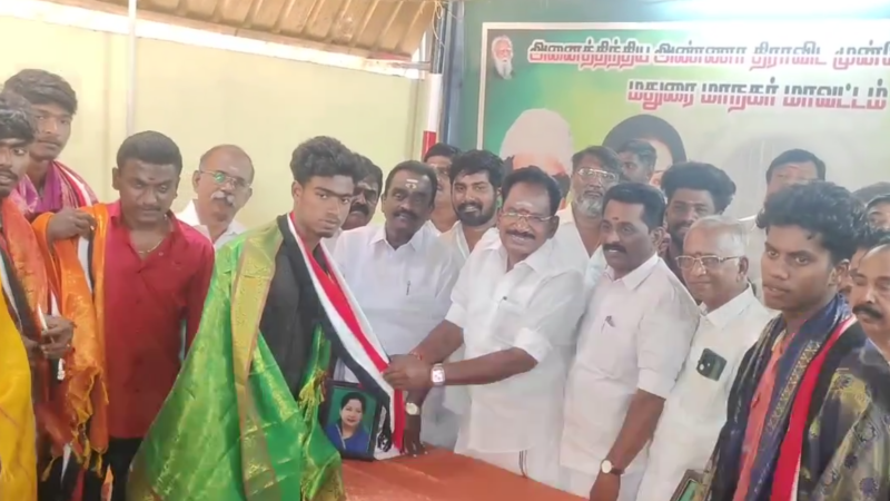 திமுகவில் தான் மனக்கசப்புடன் கூட்டணி பேச்சு